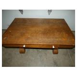 VIEW 2 CLOSEUP CLEAN OAK TOP