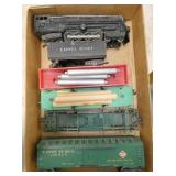 LIONEL TRAIN CARS