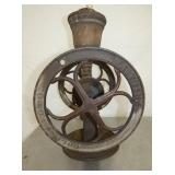 VIEW 2 CLOSEUP W/ 16IN WHEELS