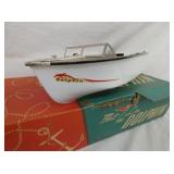 VIEW 5 BOAT W/ ORIG. BOX