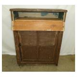 VIEW 4 CLOSEUP W/ DROPDOWN DOOR