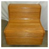 UNUSUAL MID CENTURY CHAIR