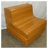 VIEW 3 LEFTSIDE CHAIR