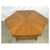 VIEW 2 CLOSEUP 44X17