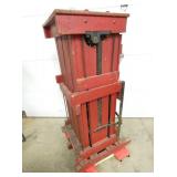 VIEW 9 LEFTSIDE PRESS