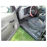 VIEW 12 DRIVER SIDE INTERIOR