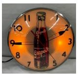 LIGHTED GRAPETTE CLOCK