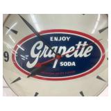 CLOSEUP GRAPETTE CLOCK 10IN