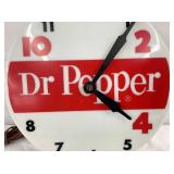 CLOSEUP DR. PEPEPR CLOCK CAP