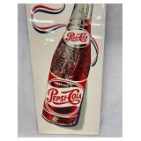 CLOSEUP EMB. PEPSI COLA BOTTLE