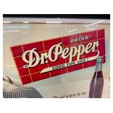 DR. PEPPER CARDBOARD NICE