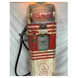 CLOSEUP W/ GLASS LENSE