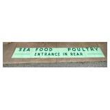 PORC. SEAFOOD ENTRANCE SIGN