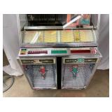 NICE SOUNDING JUKE BOX