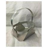 END VIEW 7UP CARRIER 