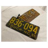 PAIR 1955 NC TRUCK TAGS 