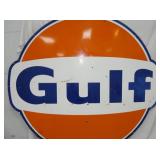 CLOSE UP GULF DOG EAR SIGN 