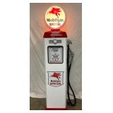 MOBILGAS CONTEMPORARY GAS PUMP