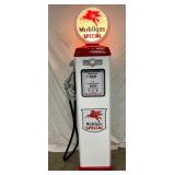 MOBILGAS CONTEMPORARY GAS PUMP