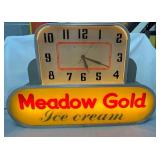 MEADOW GOLD ICE CREAM LIGHT UP CLOCK