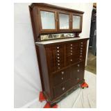 NICE DENTAL OFFICE CABINET