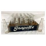 ORIG. WOODEN GRAPETTE CRATE W/BOTTLES