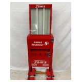 ORIG. 5CENT TOMS PEANUTS MACHINE