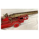 SIDE 2 FIRE TRUCK AERIAL LADDER