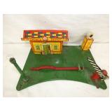 CLOSEUP MEASURES 13X10