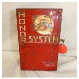 ORIG. LANCE HONOR BOX