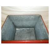 CLOSEUP W/ CLEAN INSIDE