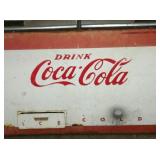 CLOSEUP COKE BOX