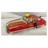 MARX KEYWIND FIRE CHIEF CAR 