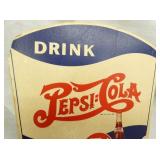 CLOSEUP PEPSI DOUBLE DOT