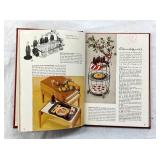 INSIDE VIEW WITH NICE COLORS/GRAPHICS