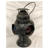 CLOSE UP ADLAKE 4 WAY RR LANTERN