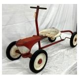 FRONT VIEW W/UNUSUAL FRONT FENDER