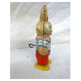 SIDE VIEW 6IN. KEYWIND BUNNY RABITT