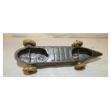 BOTTOM VIEW 7IN. CAST ALUM. RACER