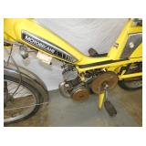 CLOSE UP MOTOBECANE MOBYLETTE