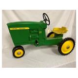 JOHN DEERE 20 MOD. 0-65 ERTL PEDAL