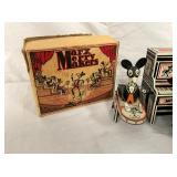 CLOSEUP W/ ORIG. BOX