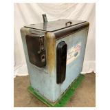 PEPSI BOX W/COIN BOX & CAP CATCHER