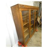 VIEW 3 OAK TRIPLE DOOR BOOKCASE