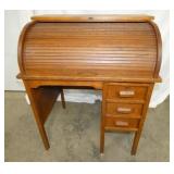 OAK C ROLL TOP DESK