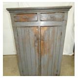 EARLY BLIND DOOR JELLY CUPBOARD
