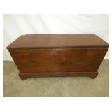 UNUSUAL SIZE BLANKET BOX