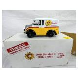FRANKLIN MINT 1950 BORDEN TRUCK