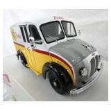 VIEW 4 FRONT BORDENS TRUCK