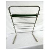 VIEW 5 BACK QUAKER OIL RACK